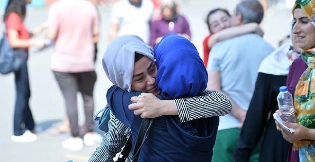 19-06/15/ana-manset-1560587664