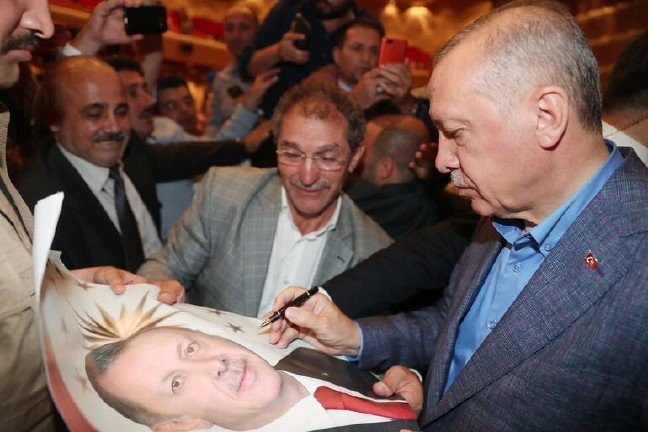 19-06/17/5d07f09e7af50720e84ae642