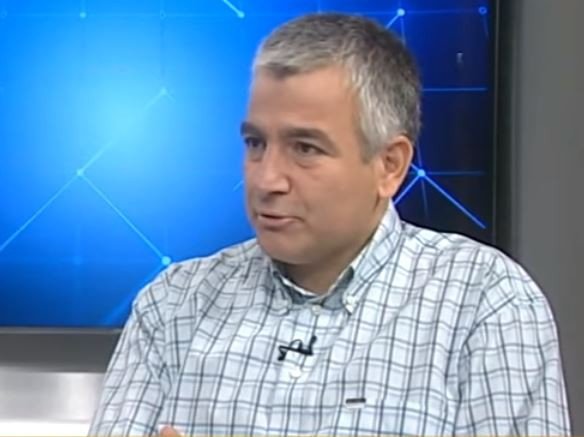 19-06/19/bahadir-koc-xkfd-1