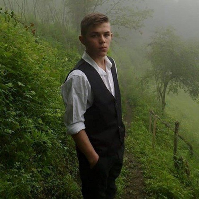 19-06/26/eren-bulbulun-annesi-ayse-bulbul-oglum-askerde-sehit-olmak-istiyordu-kapinin-onun-tlwmfil6_uejhxhweamkag