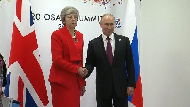 19-06/28/skynews-vladimir-putin-theresa-may_4704237