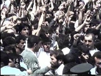 19-07/02/2-temmuz-madimak-katliamini-kim-yapti-madimak-otelini-kim-yakti-iste-madimak-olayi-gercegijpgg