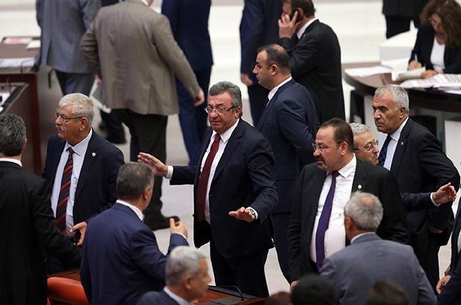 19-07/03/20190703_2_37182385_45782393