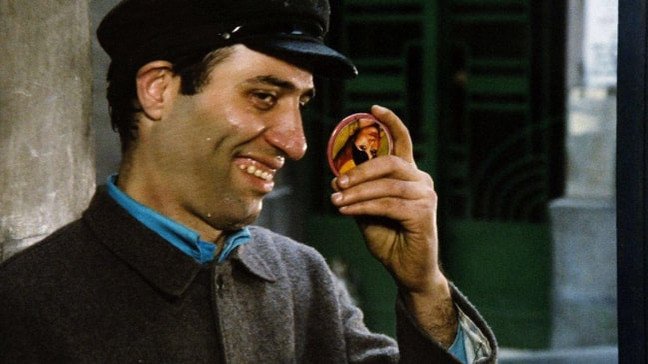 19-07/03/kemal-sunal-kimdir-aslen-nerelidir-olumunun-19-yil-donumunde-hasretle-aniliyorjpggjpggjpggjpgg