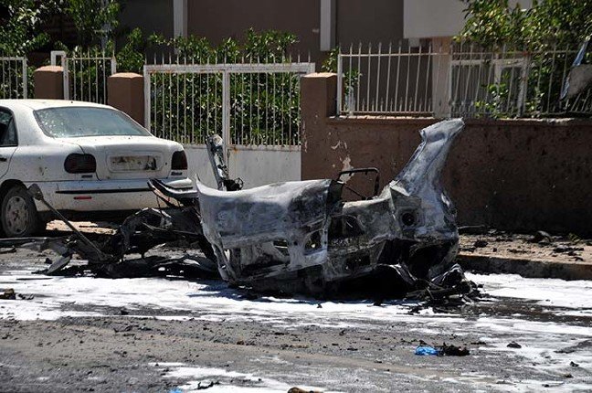 19-07/05/reyhanlida-otomobilde-patlama-3-olu-3-_8968_dhaphoto1-1562326487