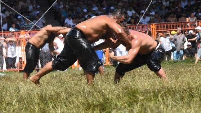 19-07/07/kirkpinar-yagli-gures-3