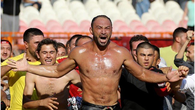 19-07/08/ali-gurbuz-332