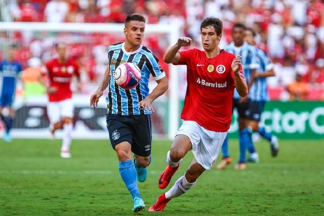 19-07/15/5d2b5d18ae298b8e964a8173