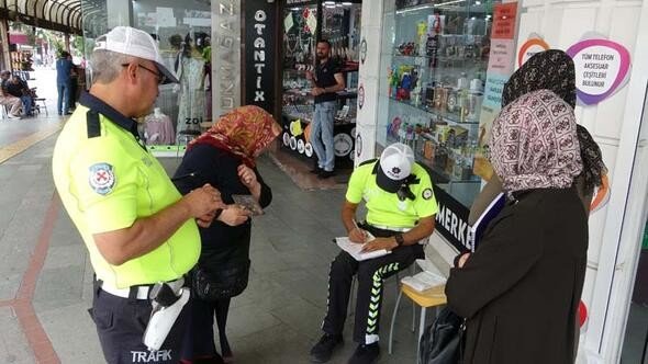 19-07/17/5d2f01bd0f254427e8148911