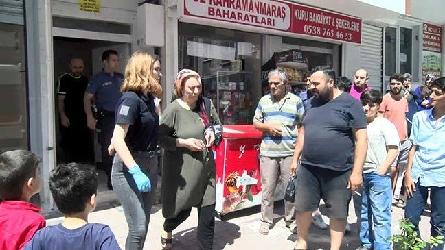 19-07/23/esenyurtta-anne-ve-kizina-silahli-saldiri-1-_7421_dhaphoto5