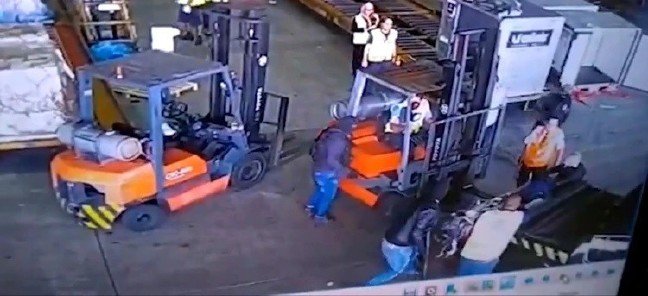 19-07/26/brezilyada-havalimanindan-750-kilo-altin-calindi-1564129685