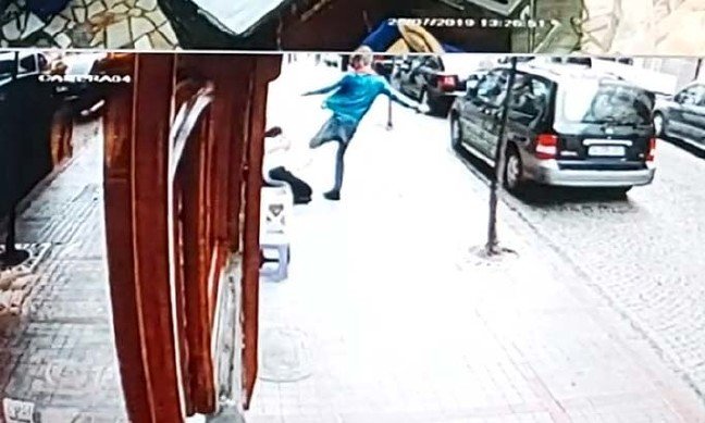 19-07/29/rizedeki-saldirida-yaralanan-rabia-dhaya-konustu-bogarak-oldurucekti_6323_dhaphoto5