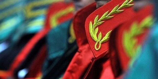 19-08/01/5d289b90bf214416586a80e7