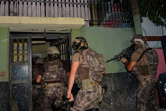 19-09/05/adanada-pkk-operasyonu-7-gozalti_5263_dhaphoto2