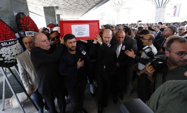 19-09/08/64d8d9b354608c4062c4fbda30895cd8-1567940678