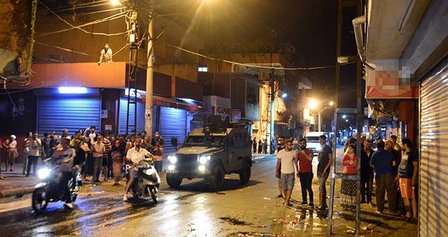 19-09/20/taciz-iddiasiyla-halki-galeyana-getirenlere-operasyon-40-gozalti_4629_dhaphoto9