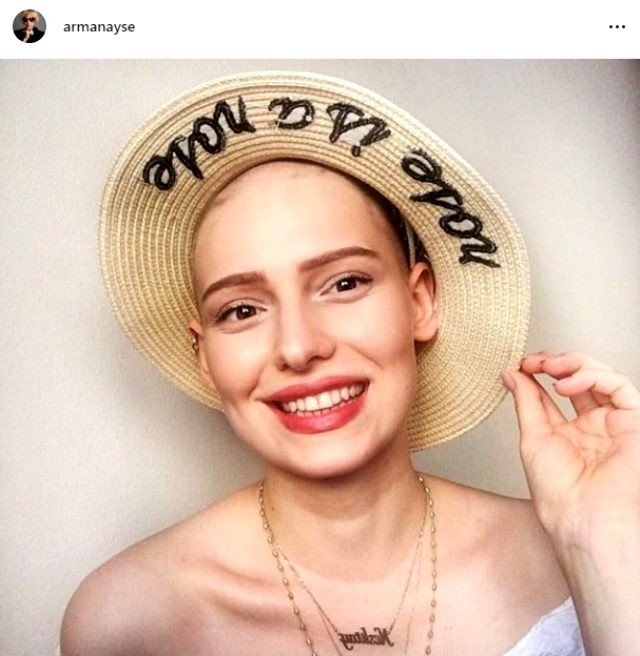 19-09/21/unlu-isimler-hayatini-kaybeden-neslican-tay-in-12447233_5086_m