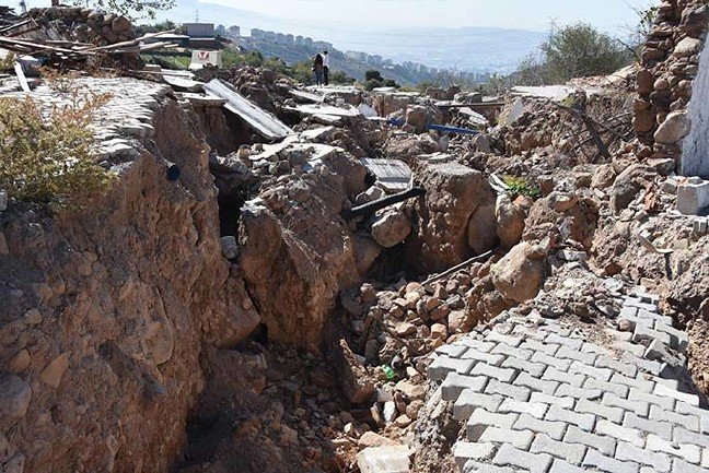 19-09/26/jeoloji-muhendisleri-odasindan-heyelan-uyarisi_1510_dhaphoto3