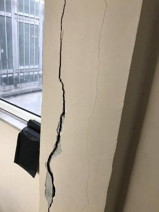 19-09/27/efdp4svucaiyrg5