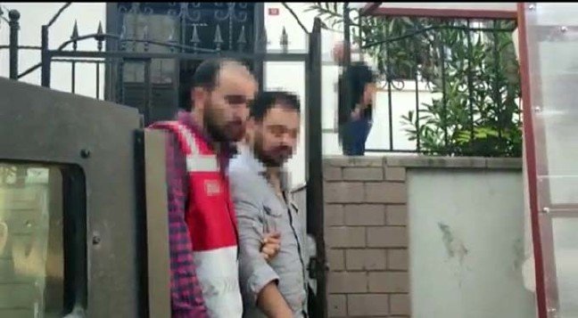 19-09/30/turkiye-libya-arasinda-7-saat-suren-rehine-operasyonu_3397_dhaphoto2