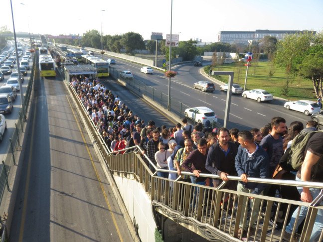 19-10/02/c2afdae5ea834940846d60c8a17f2ba7-1569999497