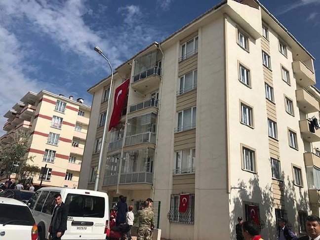 19-10/11/aw825535_04