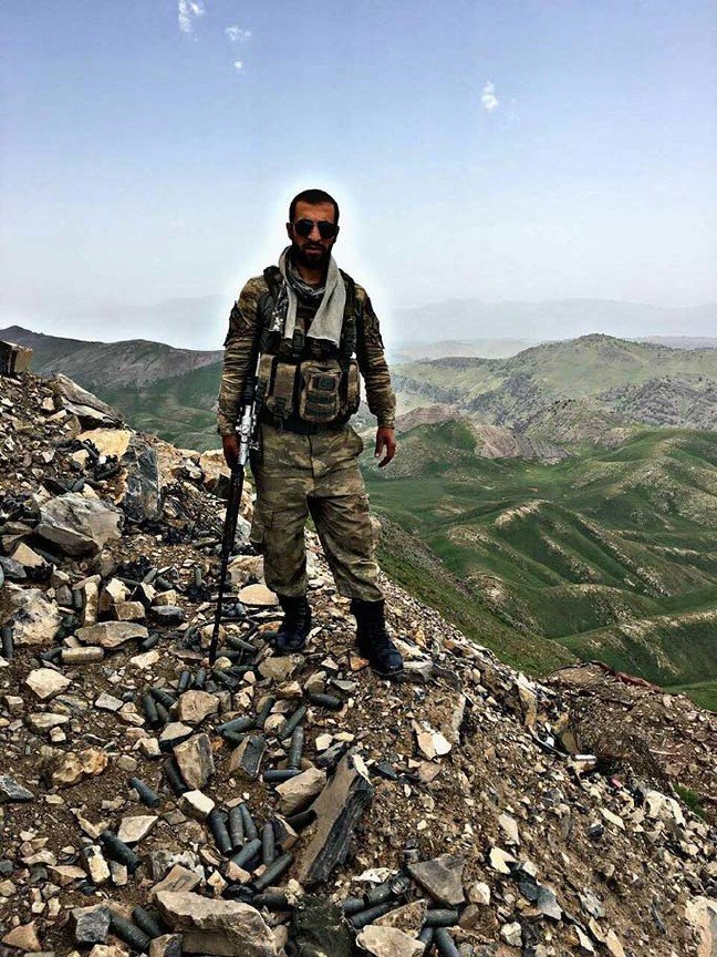 19-10/11/aw825535_05