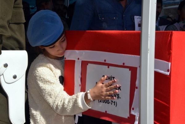 19-10/12/04c3a994a211a4eac14bd1e834c83e07-1570888413