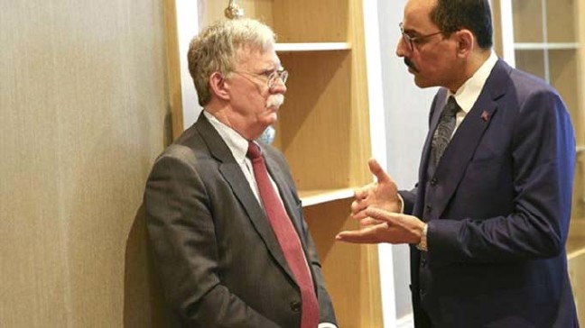 19-10/16/ibrahim-kalin-ve-john-bolton-un-fotograflari-olay-11620281_2782_m