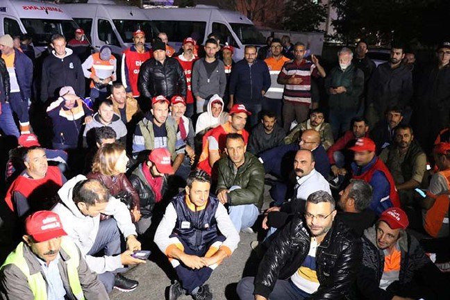 19-10/26/-maltepede-temizlik-iscileri-eylemde_8883_dhaphoto1