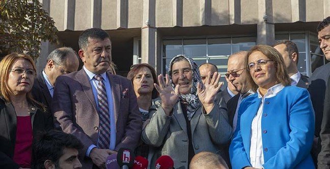 19-11/07/ana-manset-2-1573116783