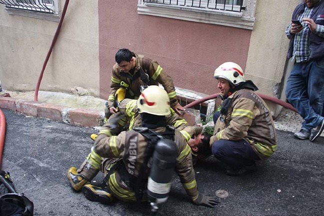 19-11/28/aw867847_08