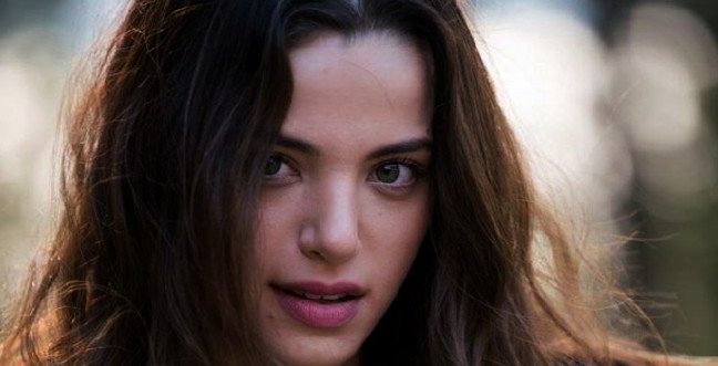 19-11/28/leyla-tanlar