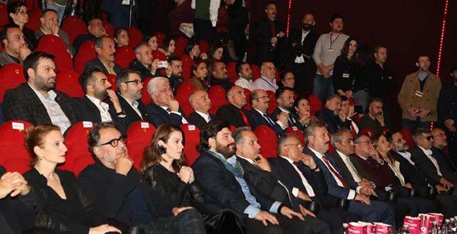 19-11/29/ana-manset-2-1575018157