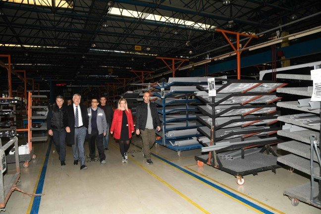 19-12/18/temsa-bakan-ziyaret_5