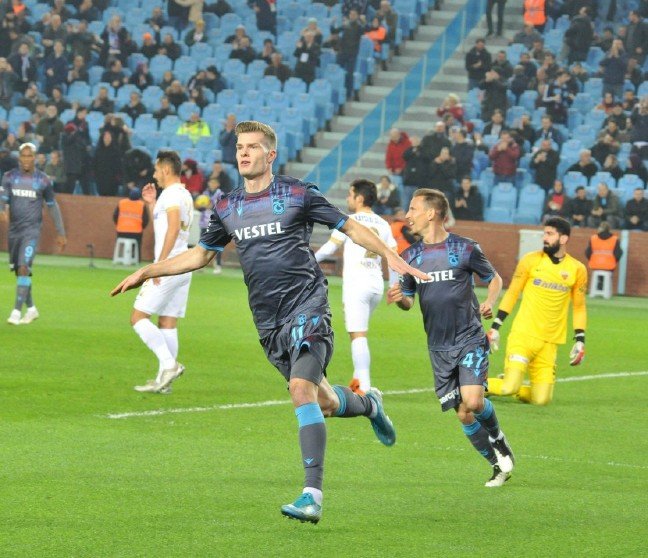 19-12/28/tudor13_10393592_1114x960