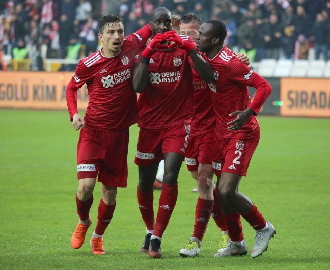 19-12/29/aw895321_18