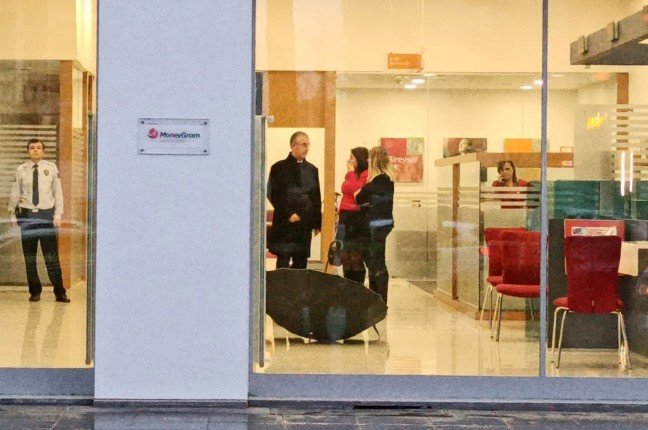 19-12/30/aw896343_02