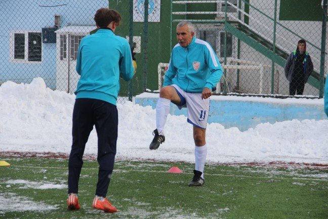 20-01/05/aw900340_10