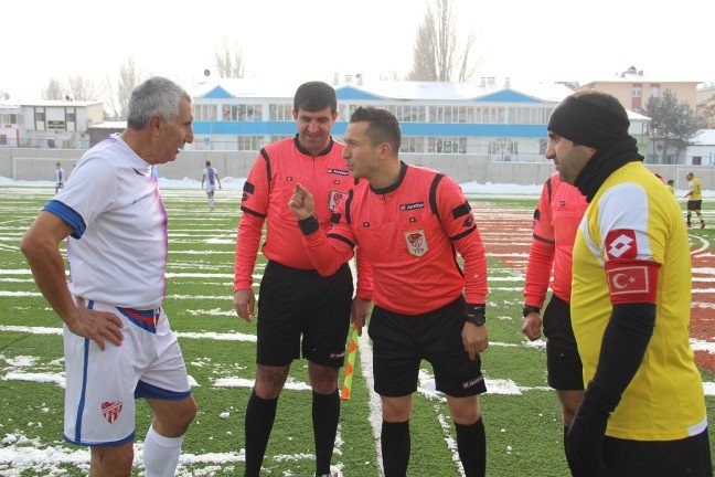 20-01/05/aw900340_19