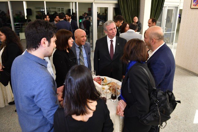 20-01/11/ery_4249-01-6266