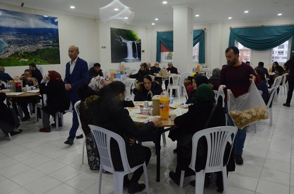 20-01/12/aw906718_05