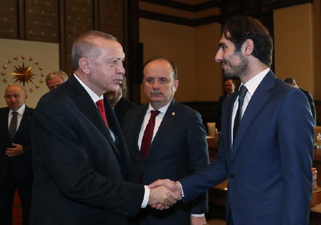 20-01/14/cumhurbaskani-erdogan-bakan-kasapoglu-ve-futbol-camiasi-temsilcilerini-kabul-etti-fotograflar-_3559_dhaphoto2