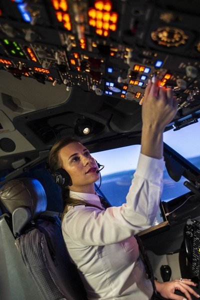 20-01/18/thy-kadin-pilot-sayisinda-211-ile-tarihi-rekor-kirdi_6913_dhaphoto1