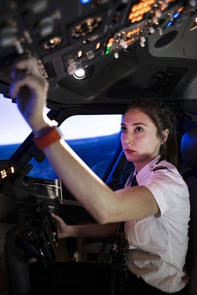 20-01/18/thy-kadin-pilot-sayisinda-211-ile-tarihi-rekor-kirdi_6913_dhaphoto9