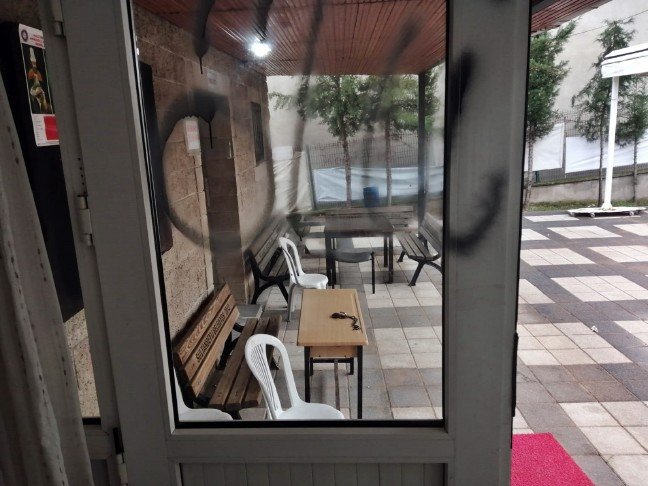 20-01/19/eoora3vx4aagufe