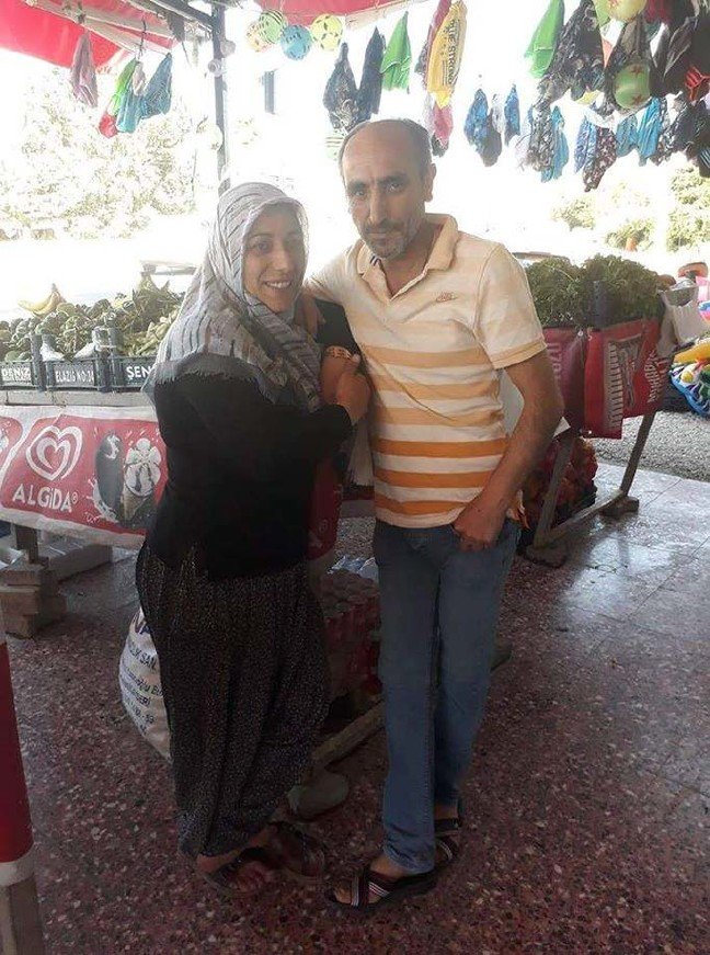 20-01/25/enkazdan-8-dakika-arayla-cikarilan-mirac-hayatini-kaybetti-annesi-tedaviye-alindi-ek-fotograf_4971_dhaphoto7