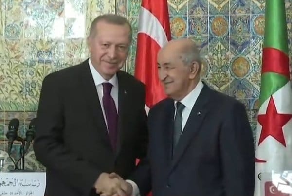 20-01/26/0x0-son-dakika-baskan-erdogan-ile-cezayir-cumhurbaskani-abdulmecid-tebbundan-flas-aciklamalar-1580048566959