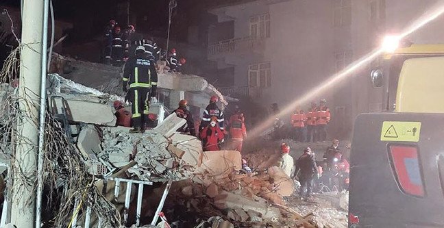 20-01/27/antalya-deprem-yardim-1580133064