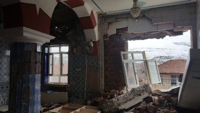 20-02/01/aw924483_02